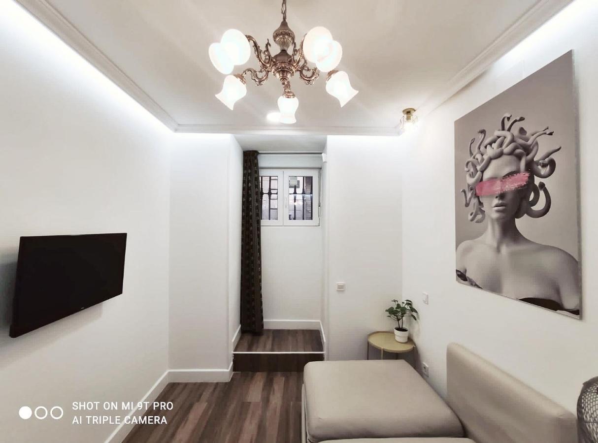 Best Place Juan Plaza Mayor Madrid Exterior photo